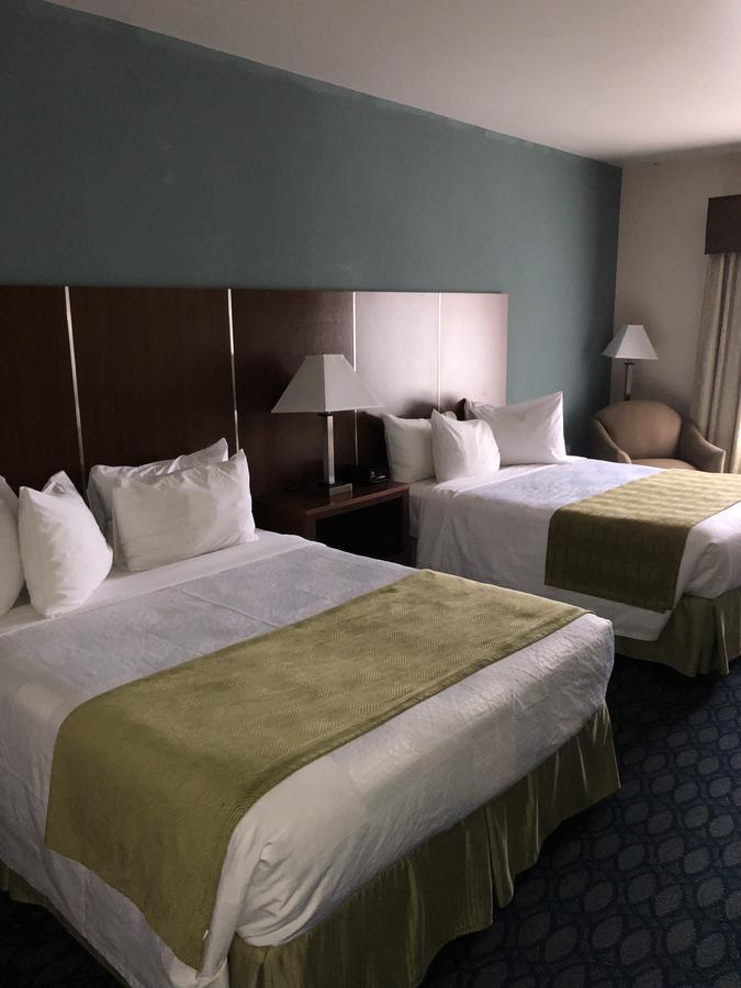 Countryview Inn & Suites Robinson 외부 사진