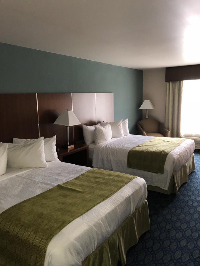 Countryview Inn & Suites Robinson 외부 사진