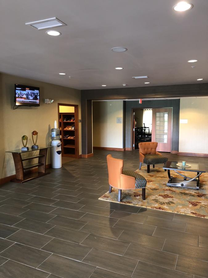 Countryview Inn & Suites Robinson 외부 사진