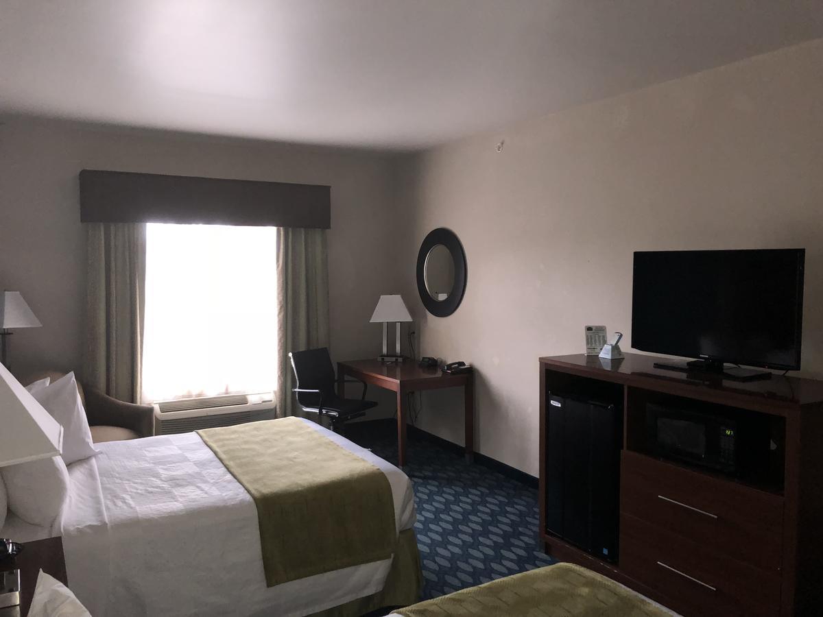 Countryview Inn & Suites Robinson 외부 사진