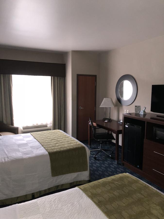 Countryview Inn & Suites Robinson 외부 사진