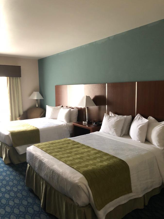 Countryview Inn & Suites Robinson 외부 사진